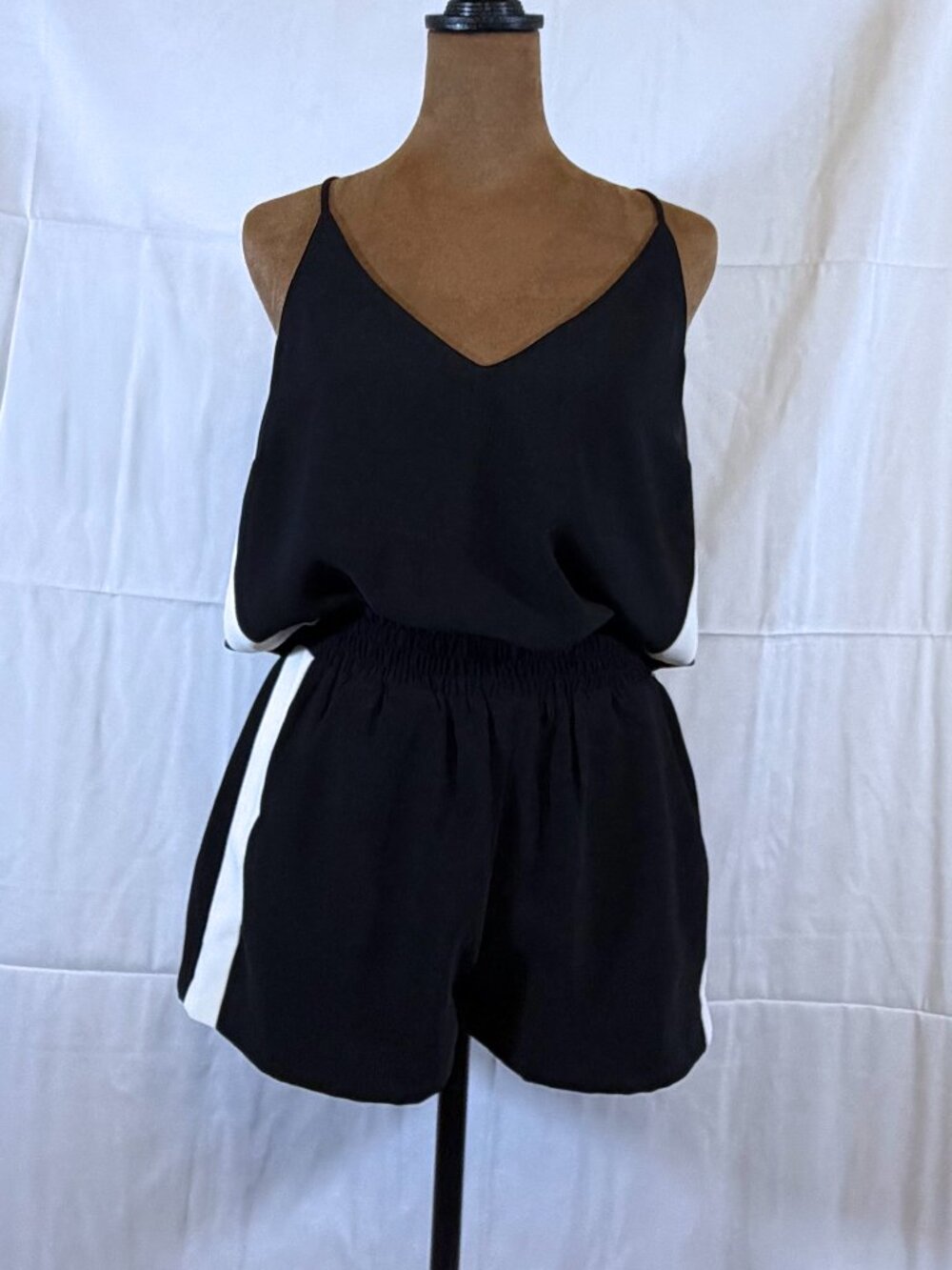 Amanda Uprichard Black Ivory Stripe Romper Sz M Racerback Elastic Waist